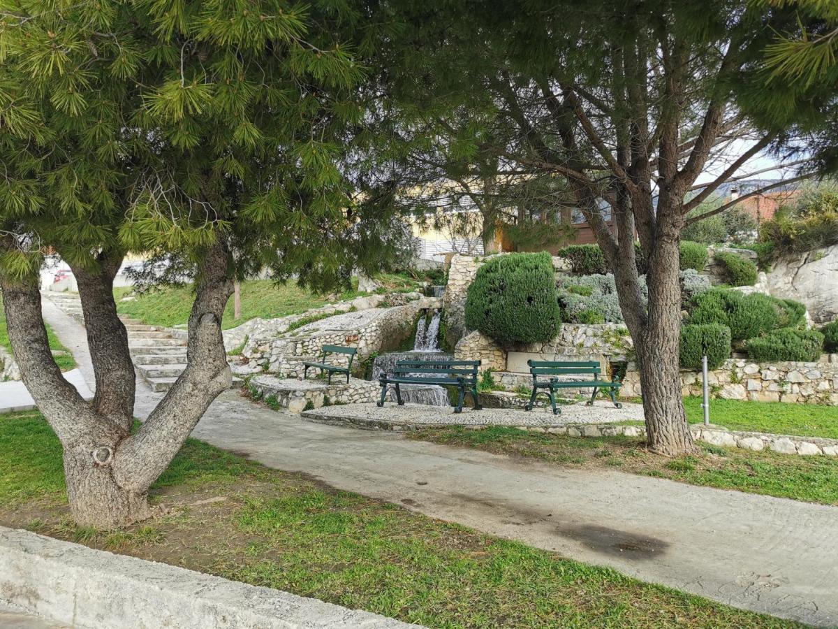 3 Bedrooms Apartman Dmt Kaštela Екстериор снимка
