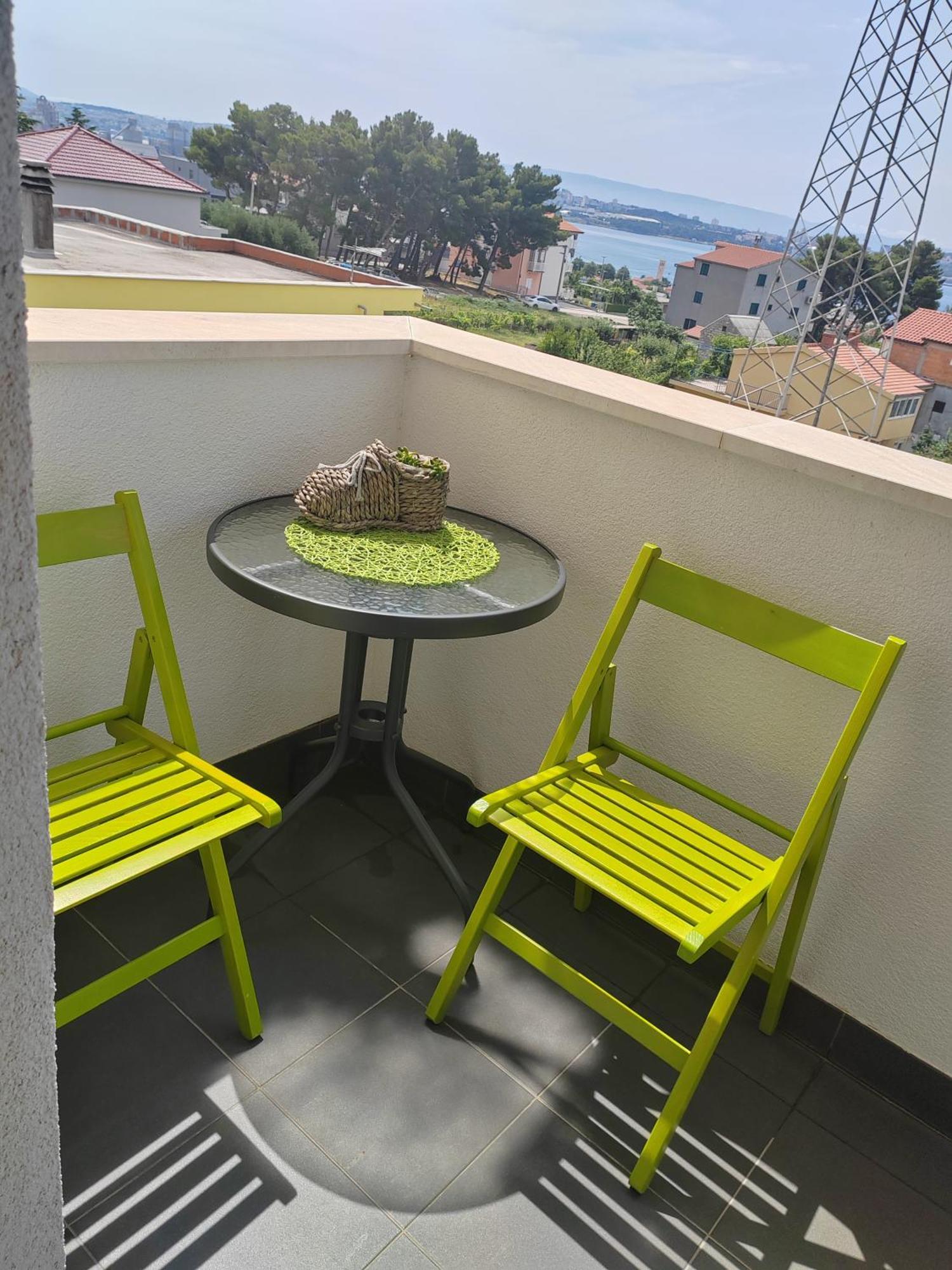 3 Bedrooms Apartman Dmt Kaštela Екстериор снимка